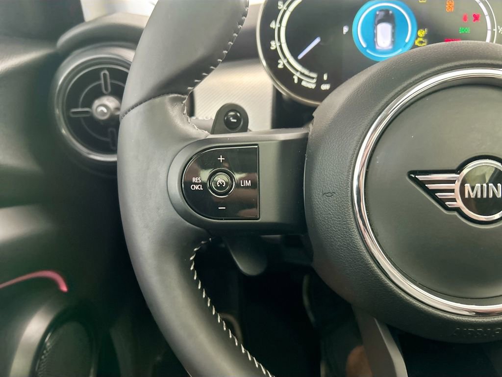 Certified 2024 MINI Cooper S FWD image 11