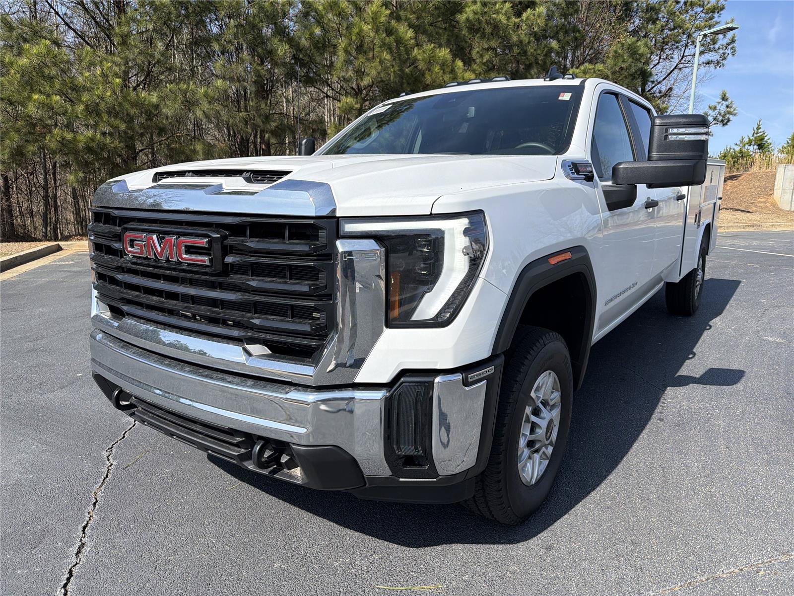New 2026 GMC Sierra 2500 Pro w/ Convenience Package AWD/4WD image 3
