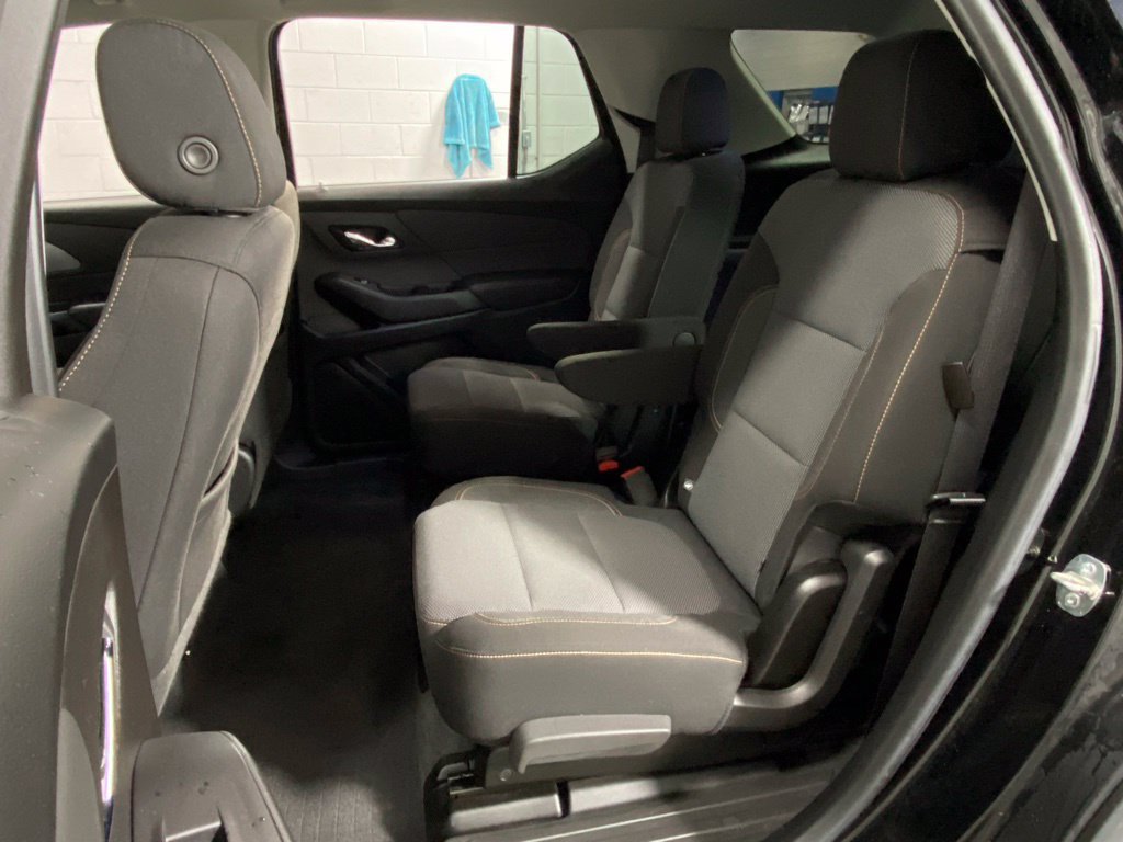 Used 2020 Chevrolet Traverse LT w/ LPO, Floor Liner Package AWD/4WD image 26