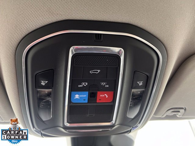 Used 2022 Jeep Wagoneer Series II AWD/4WD image 25