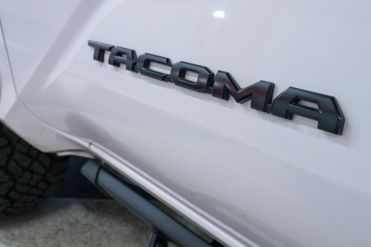 Used 2025 Toyota Tacoma TRD Sport AWD/4WD image 34