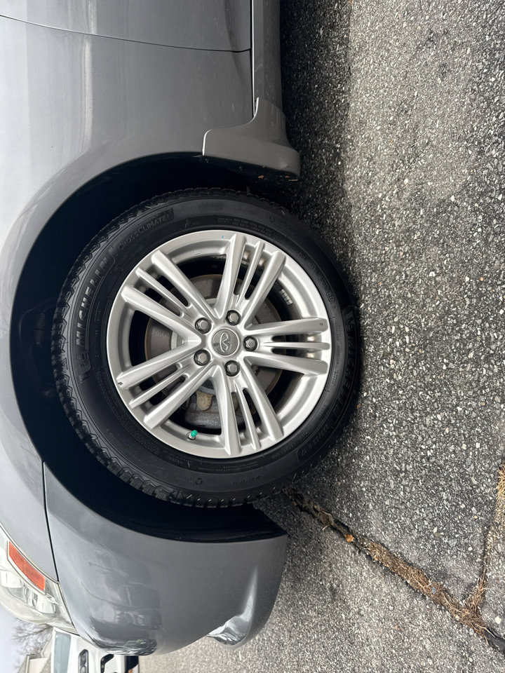 Used 2013 INFINITI G37 x Sedan w/ Premium Pkg image 16