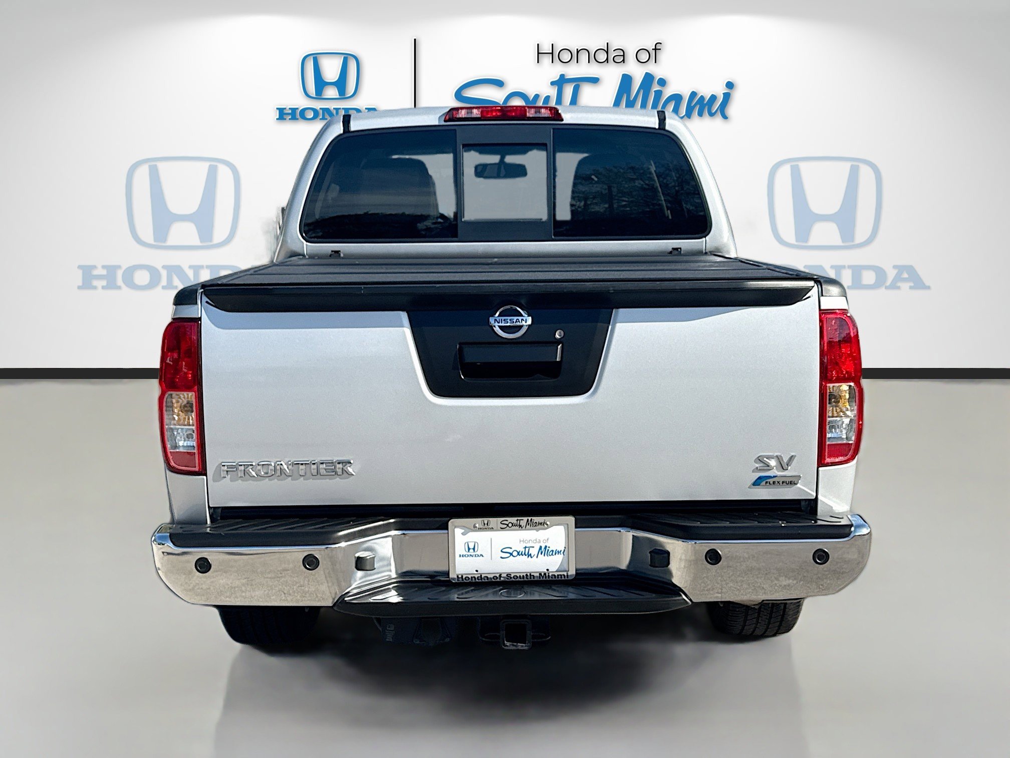 Used 2018 Nissan Frontier SV w/ Value Truck Package image 6