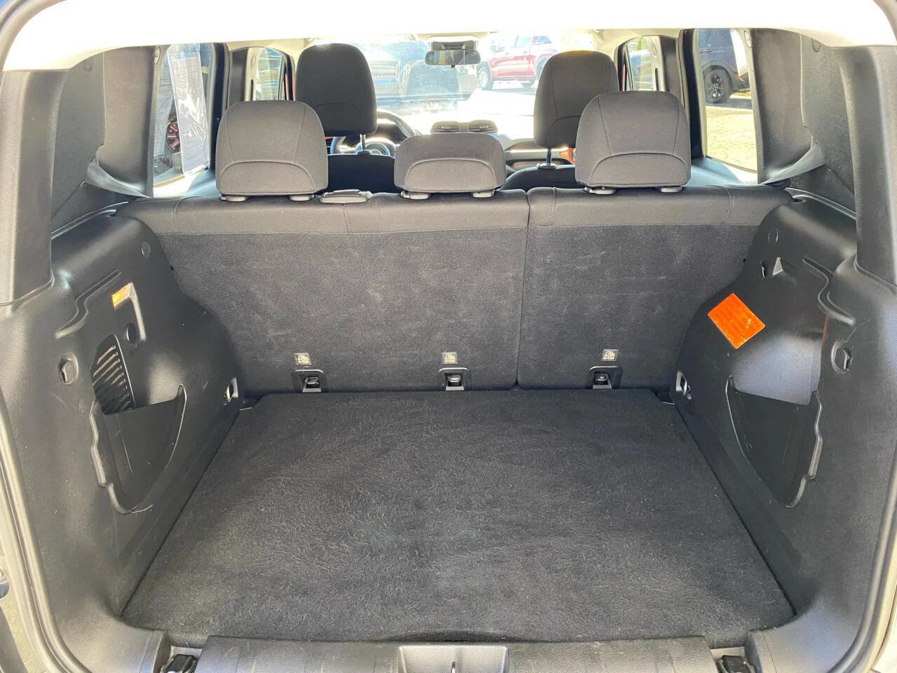 Used 2020 Jeep Renegade Latitude image 24