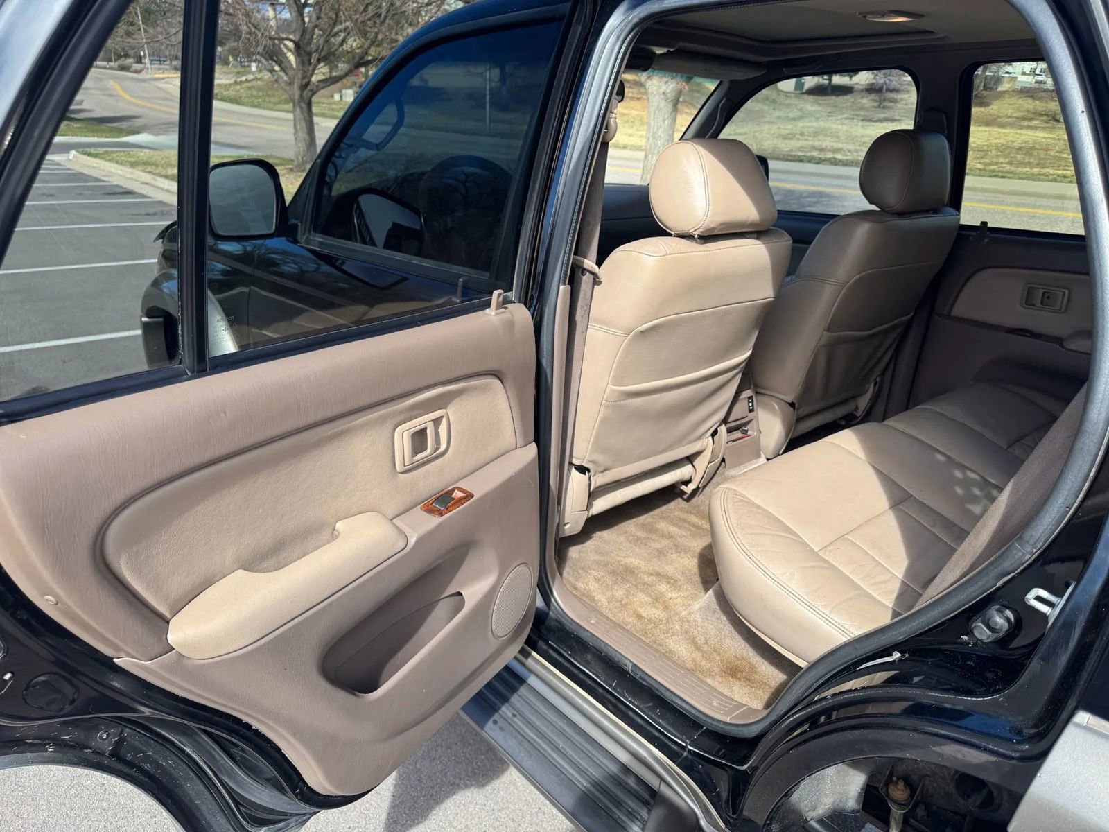 Used 2000 Toyota 4Runner Limited image 9