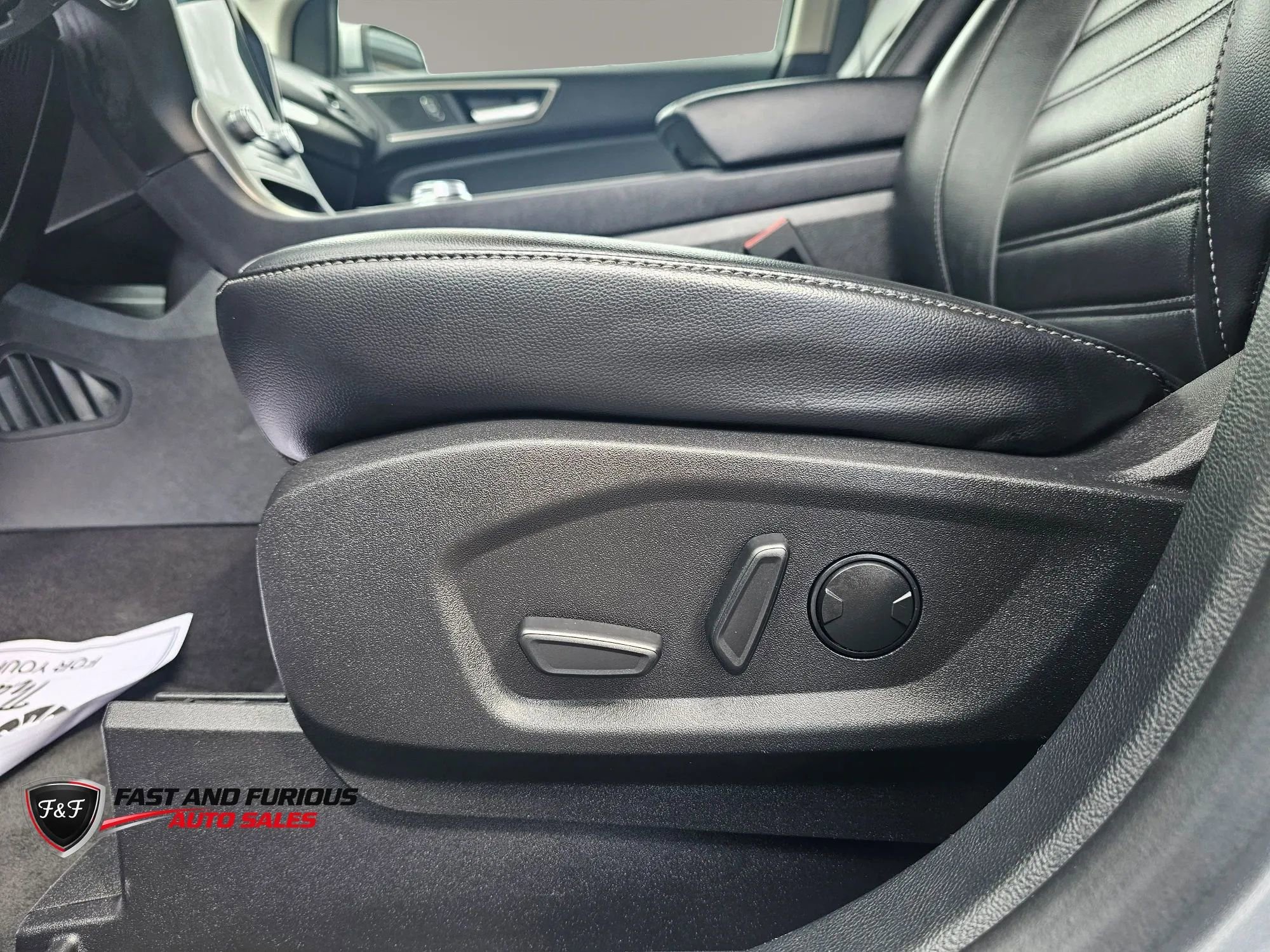 Used 2023 Ford Edge SEL w/ Convenience Package AWD/4WD image 30