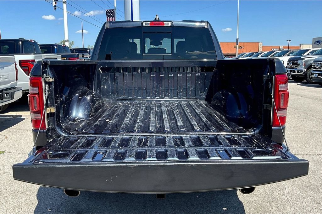 Used 2019 RAM 1500 Laramie AWD/4WD image 30