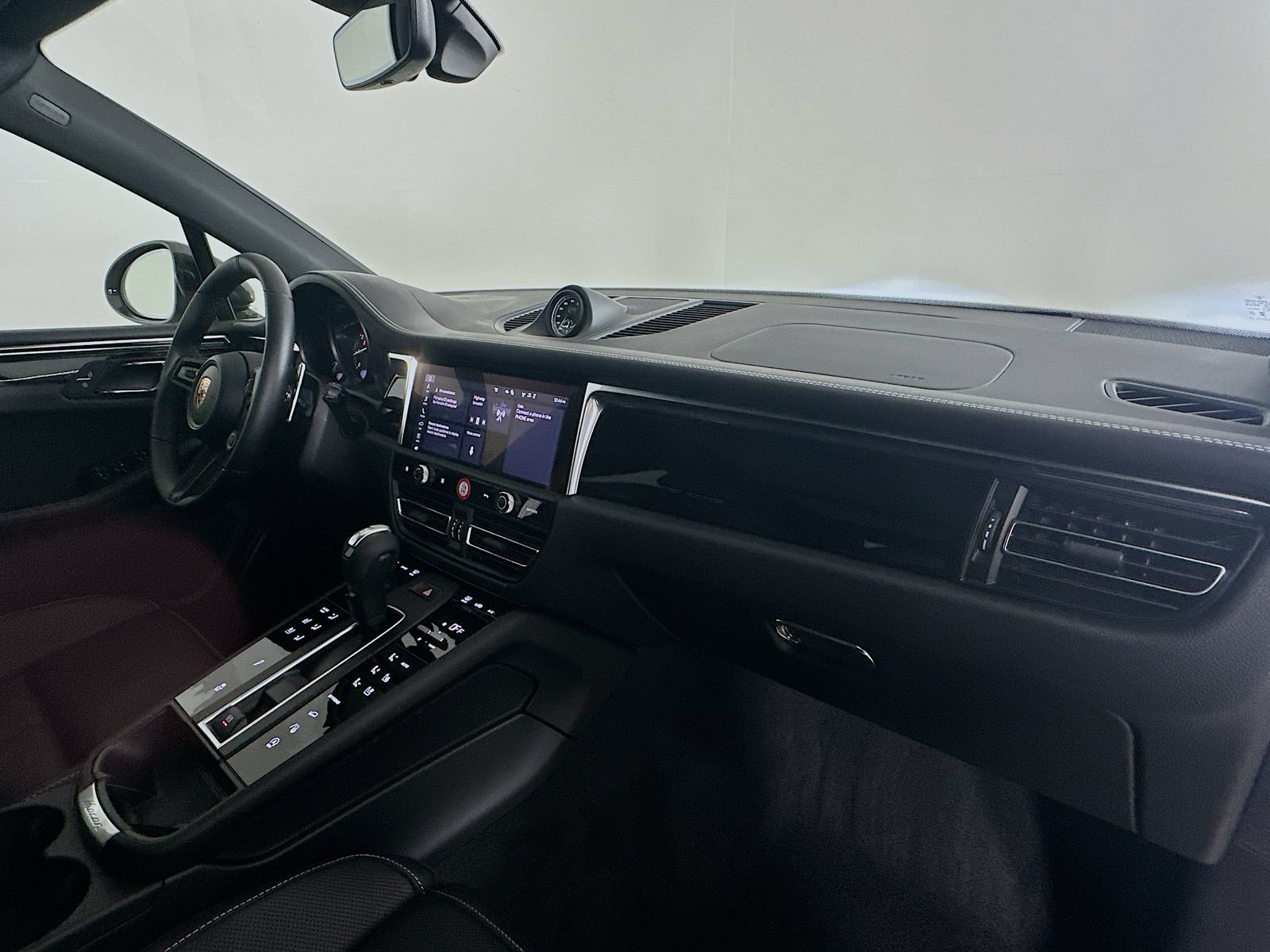 New 2026 Porsche Macan Turbo AWD/4WD image 48