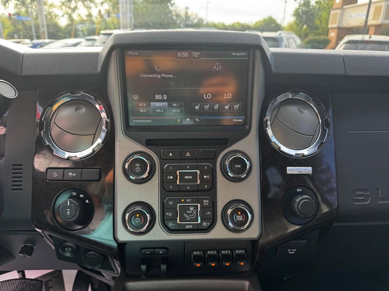 Used 2015 Ford F250 Platinum w/ FX4 Off-Road Package image 23