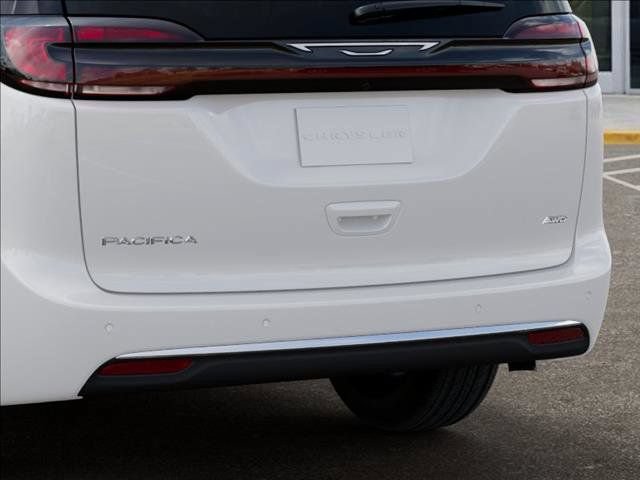 New 2027 Chrysler Pacifica Select AWD/4WD image 13