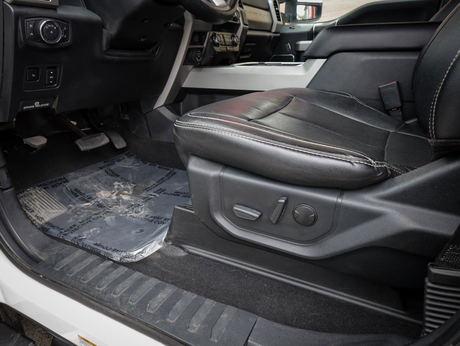 Used 2020 Ford F450 Lariat w/ Lariat Ultimate Package image 14