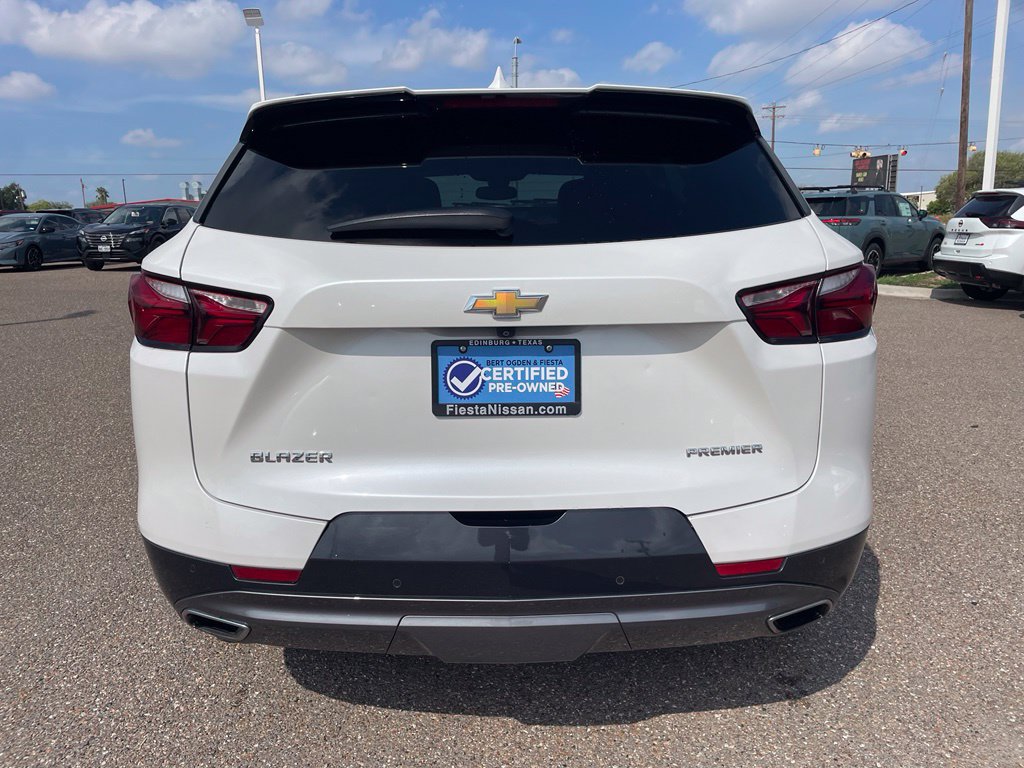 Used 2022 Chevrolet Blazer Premier w/ Enhanced Convenience Package FWD image 6