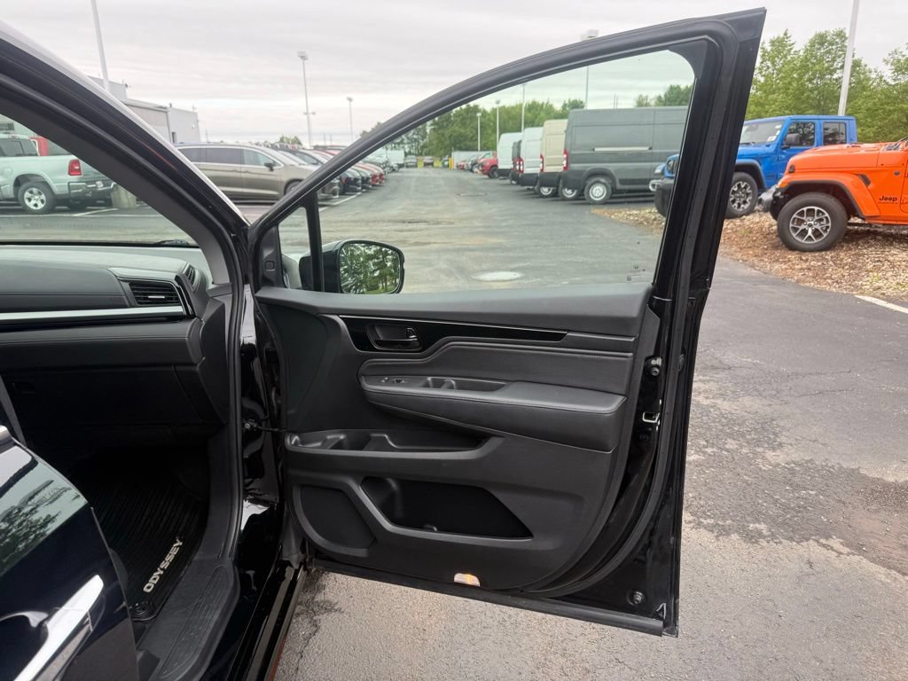 Used 2024 Honda Odyssey Elite image 63