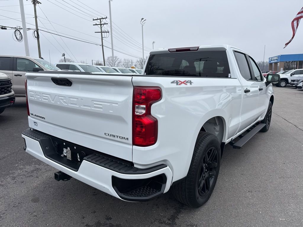 Used 2023 Chevrolet Silverado 1500 Custom image 5