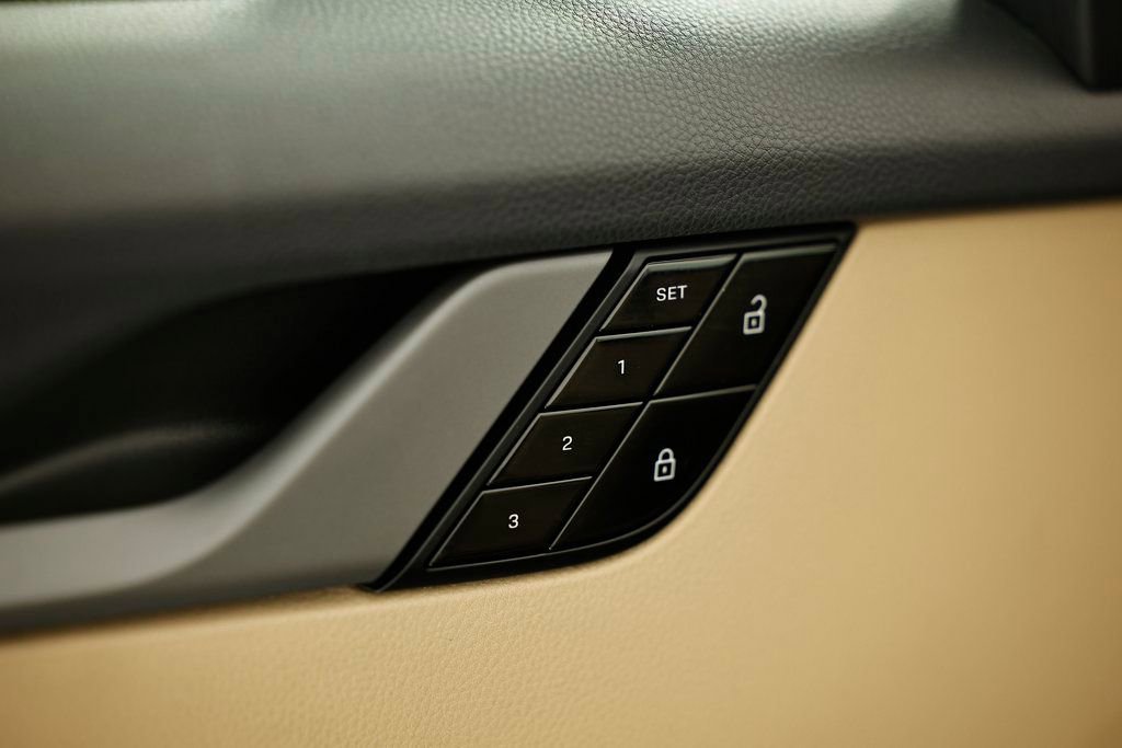 Certified 2020 Porsche 911 Carrera S image 21