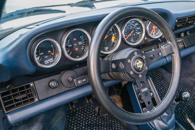 Used 1986 Porsche 911 Carrera RWD image 29