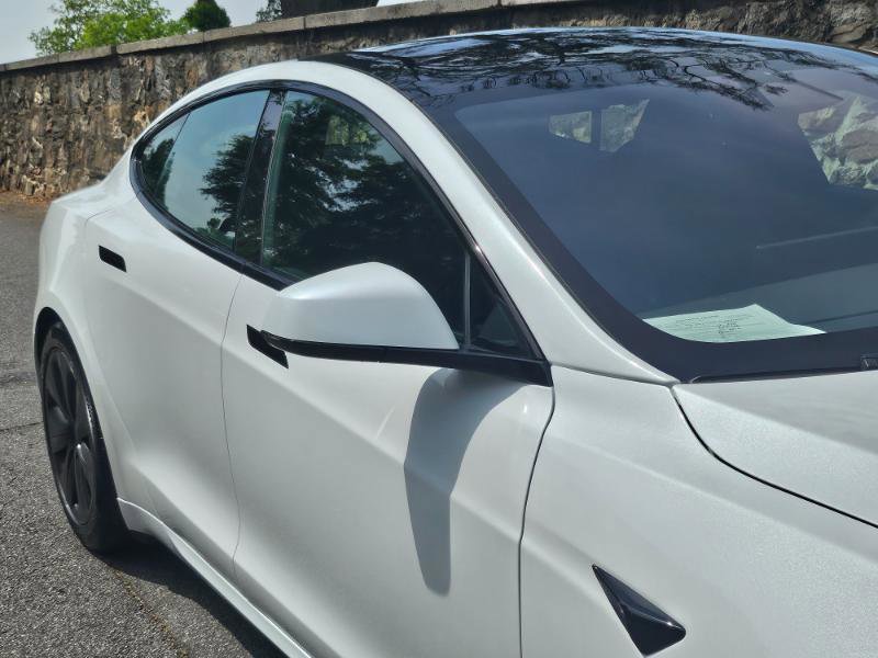 Used 2023 Tesla Model S AWD image 21