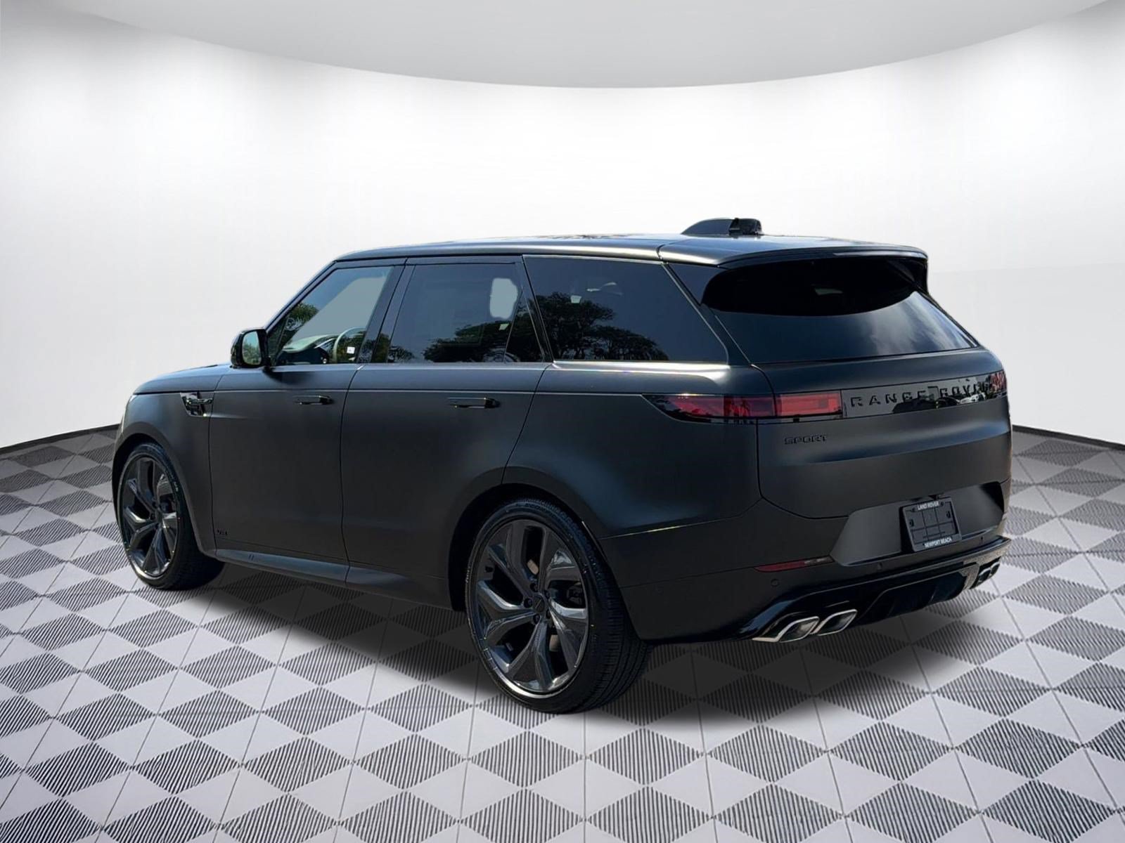New 2026 Land Rover Range Rover Sport Autobiography AWD/4WD image 3