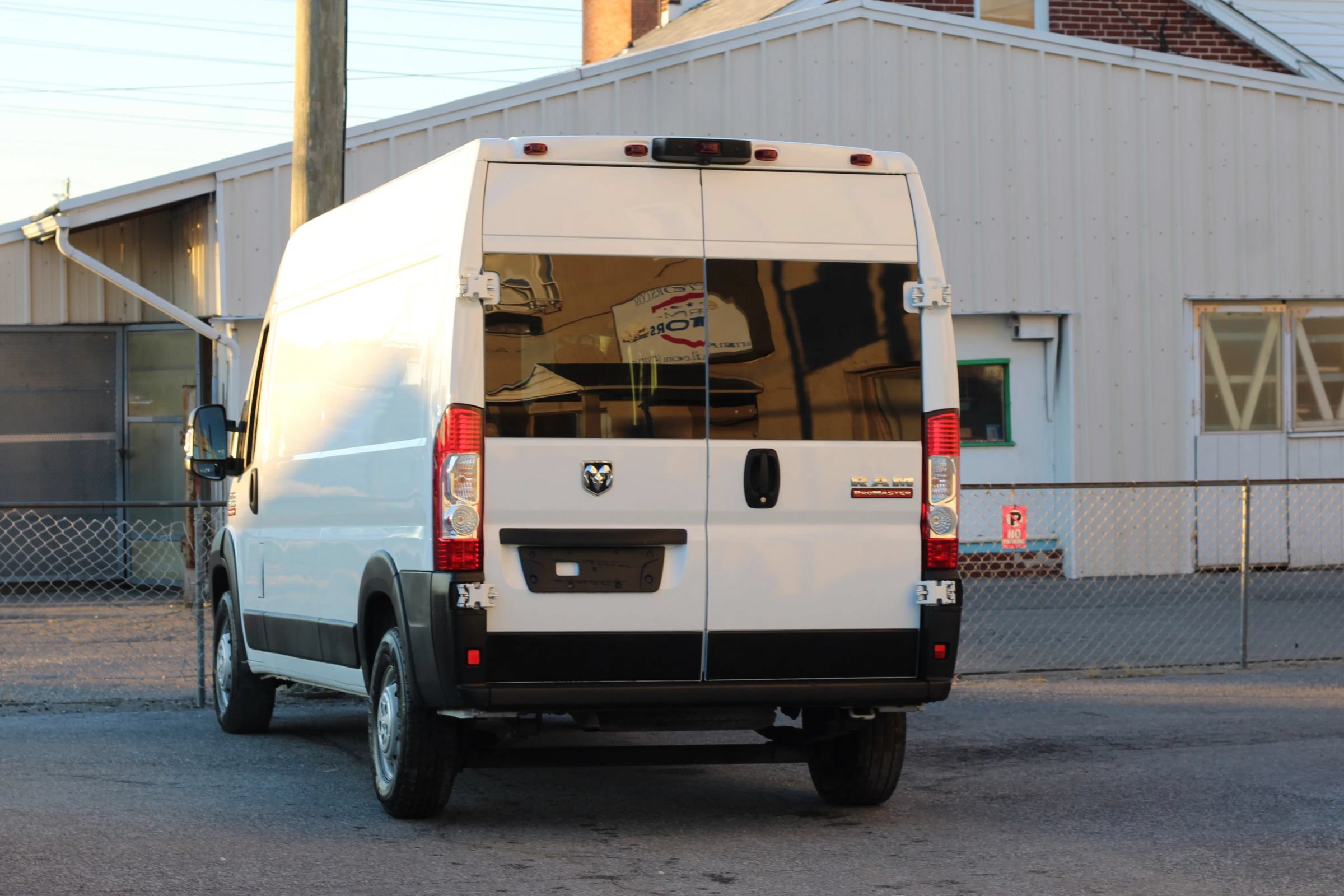 Used 2022 RAM ProMaster 2500 FWD image 6