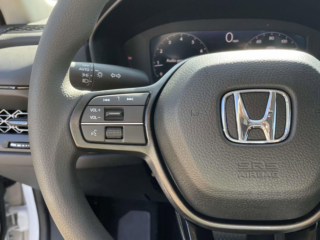 Used 2025 Honda Accord LX image 21
