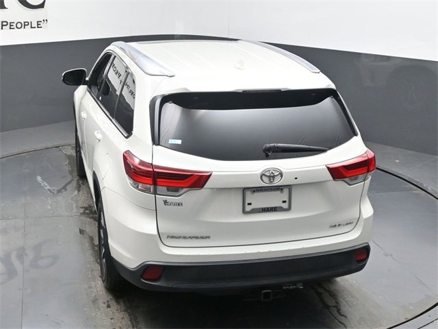 Used 2018 Toyota Highlander XLE image 56
