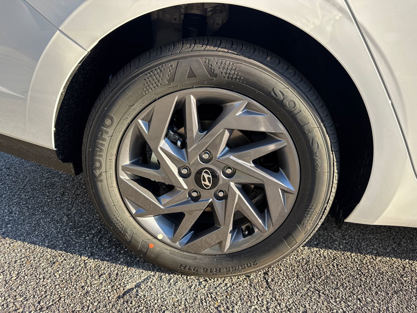 New 2026 Hyundai Elantra Blue w/ Cargo Package image 17