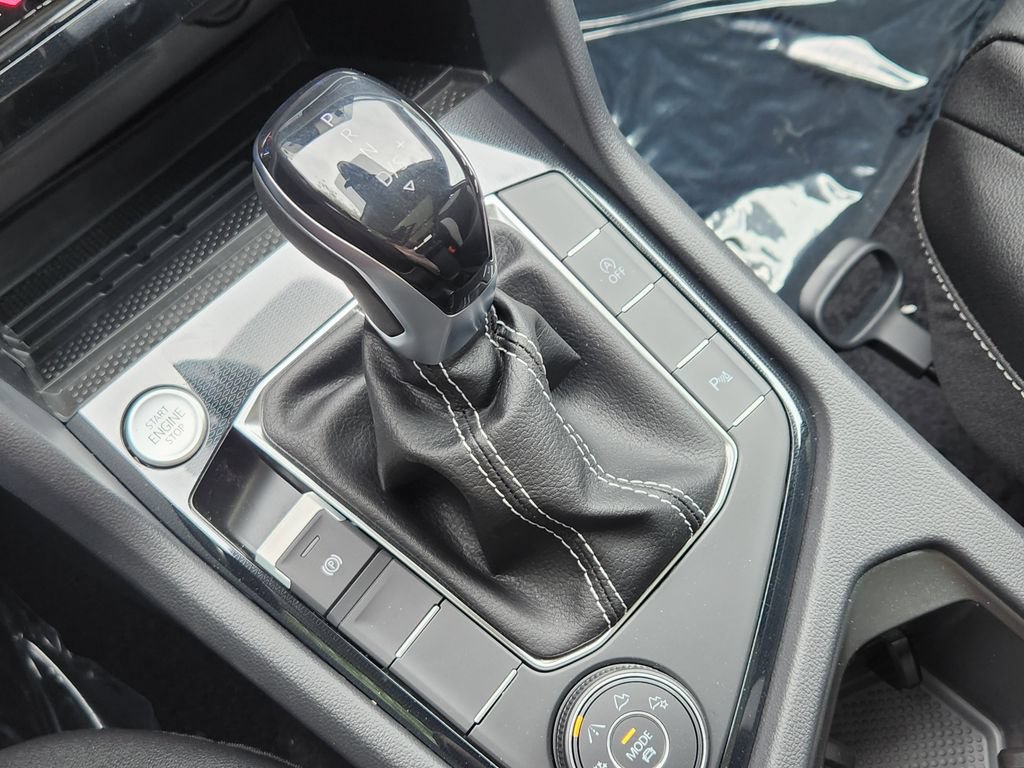 New 2026 Volkswagen Taos SEL AWD/4WD image 10