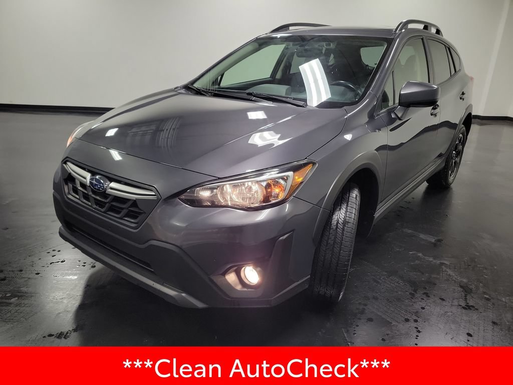 Used 2021 Subaru Crosstrek 2.0i Premium w/ Moonroof Package AWD/4WD image 4