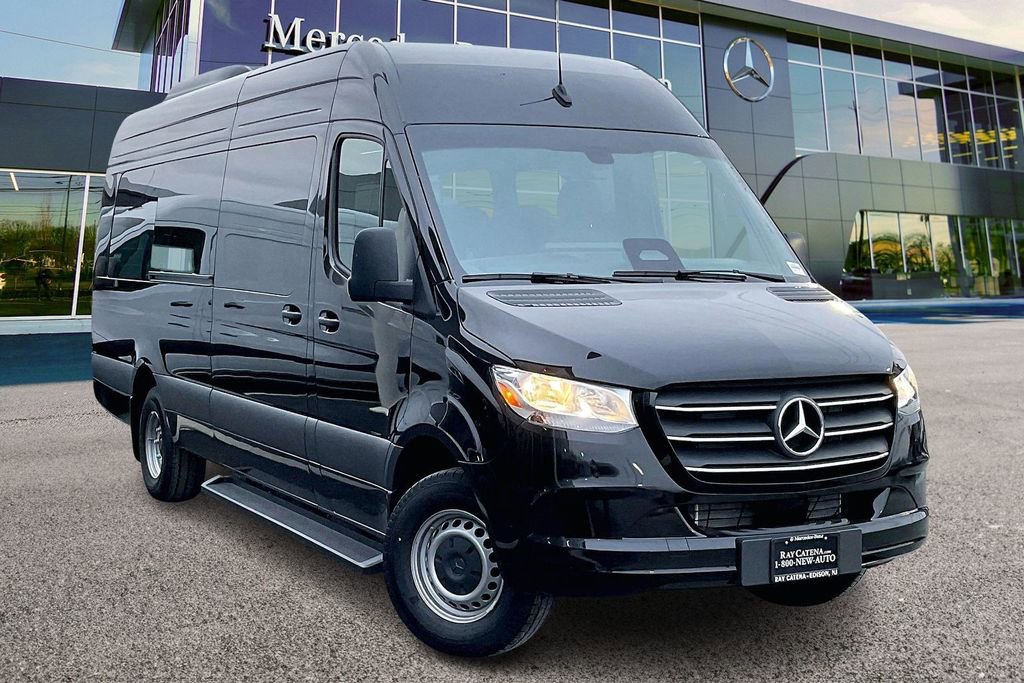 New 2025 Mercedes-Benz Sprinter 3500