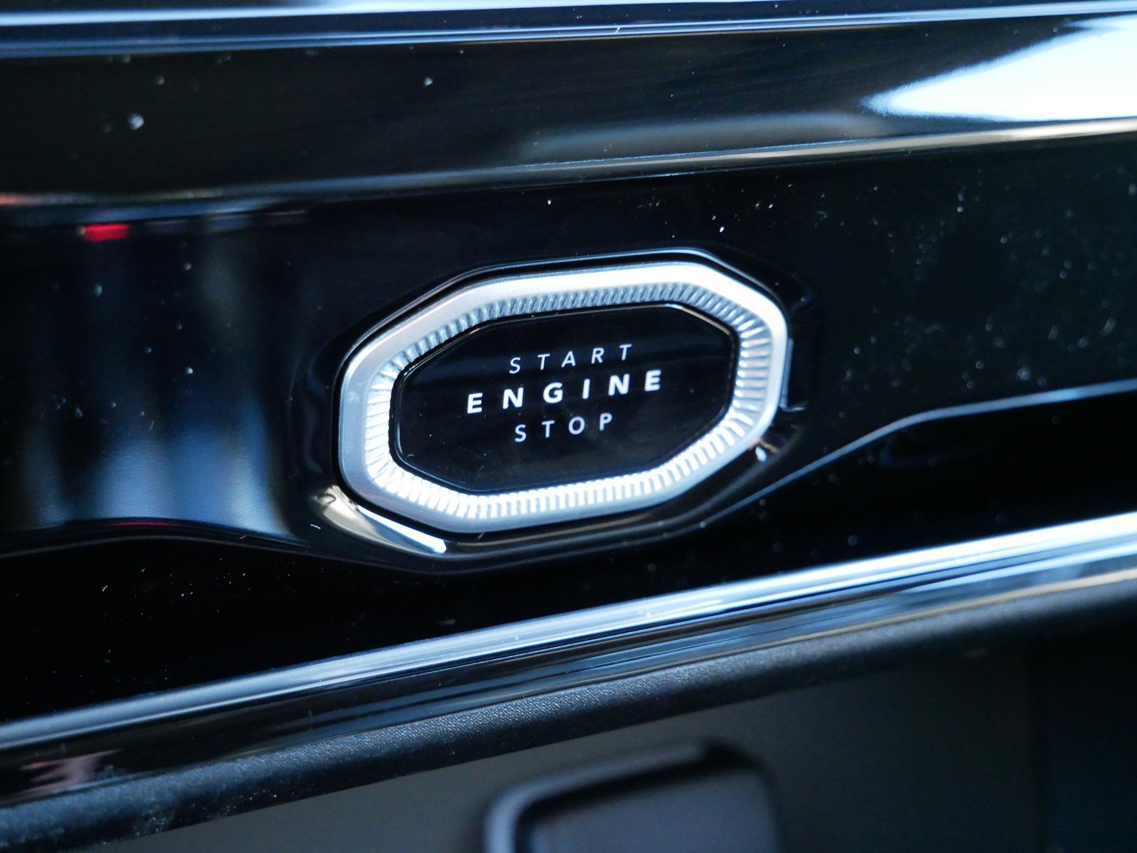 New 2026 Jeep Grand Cherokee Limited w/ Limited Altitude Package image 23