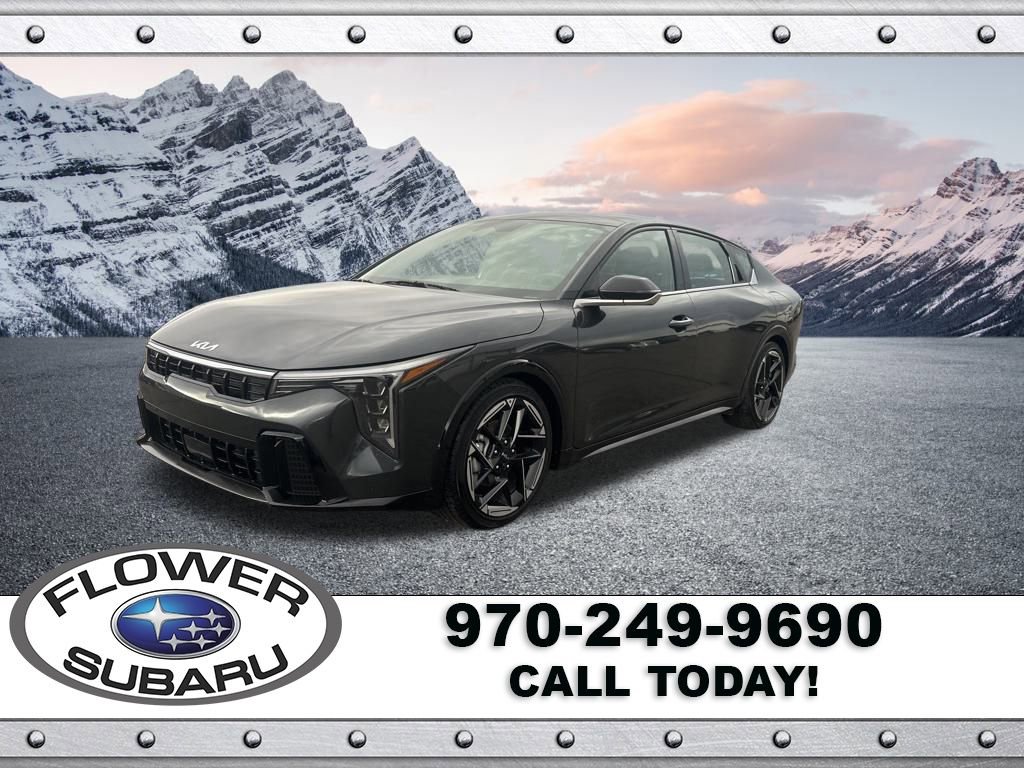 Used 2025 Kia K4 GT-Line w/ GT-Line Premium Package image 3