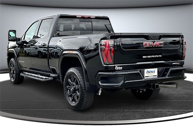 New 2026 GMC Sierra 2500 AT4 w/ Technology Package image 3