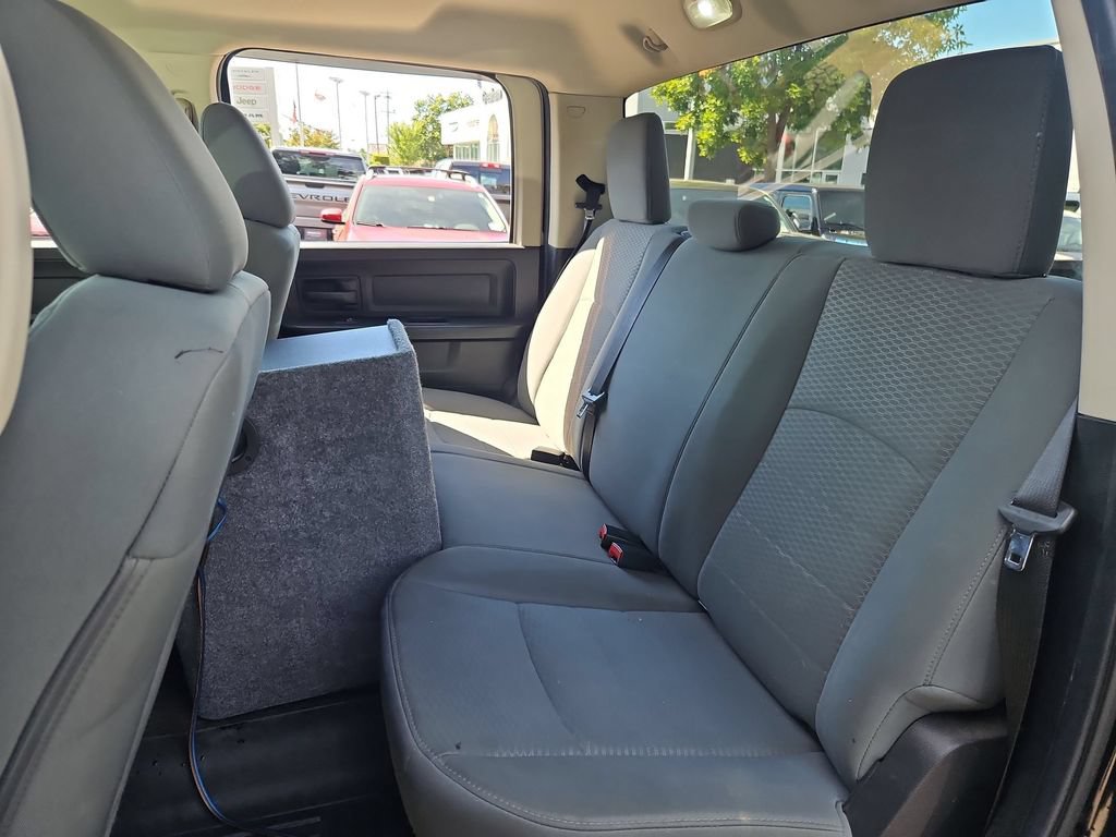 Used 2014 RAM 1500 Express w/ Black Ram 1500 Express Group AWD/4WD image 14