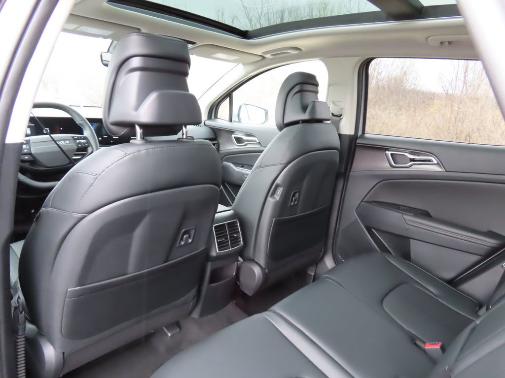 New 2026 Kia Sportage EX FWD image 22