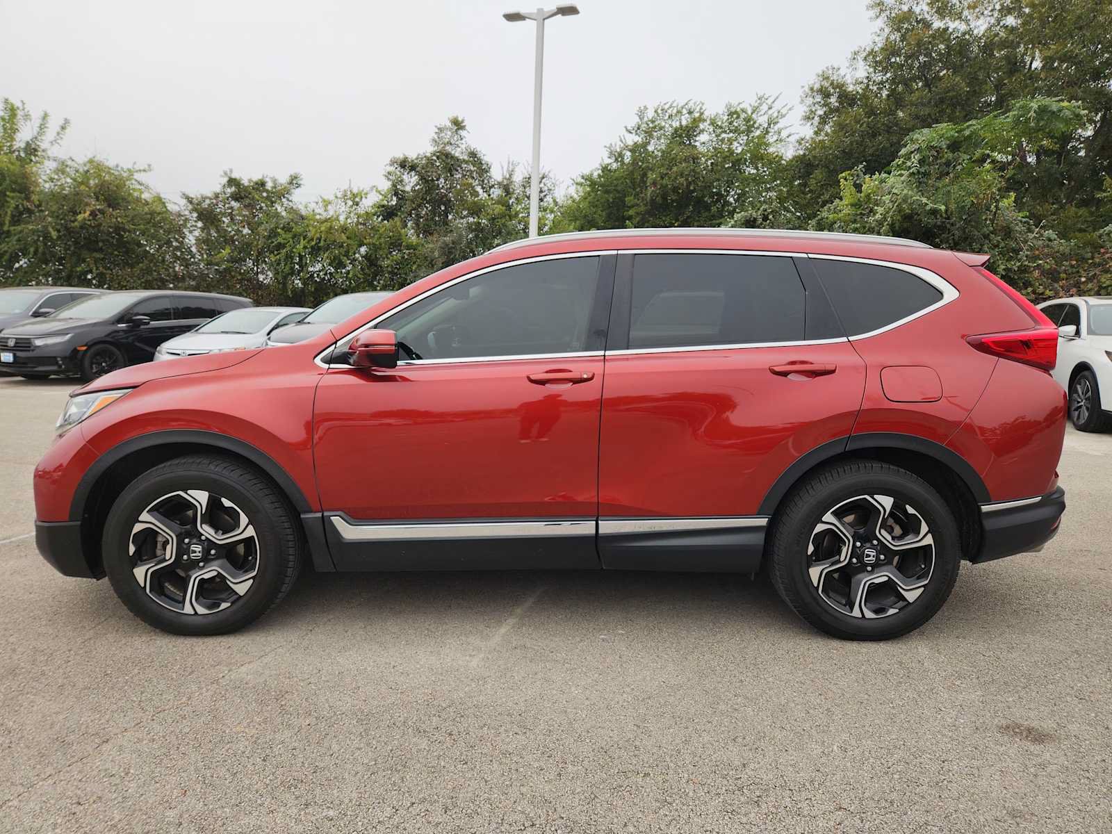 Certified 2019 Honda CR-V Touring image 4