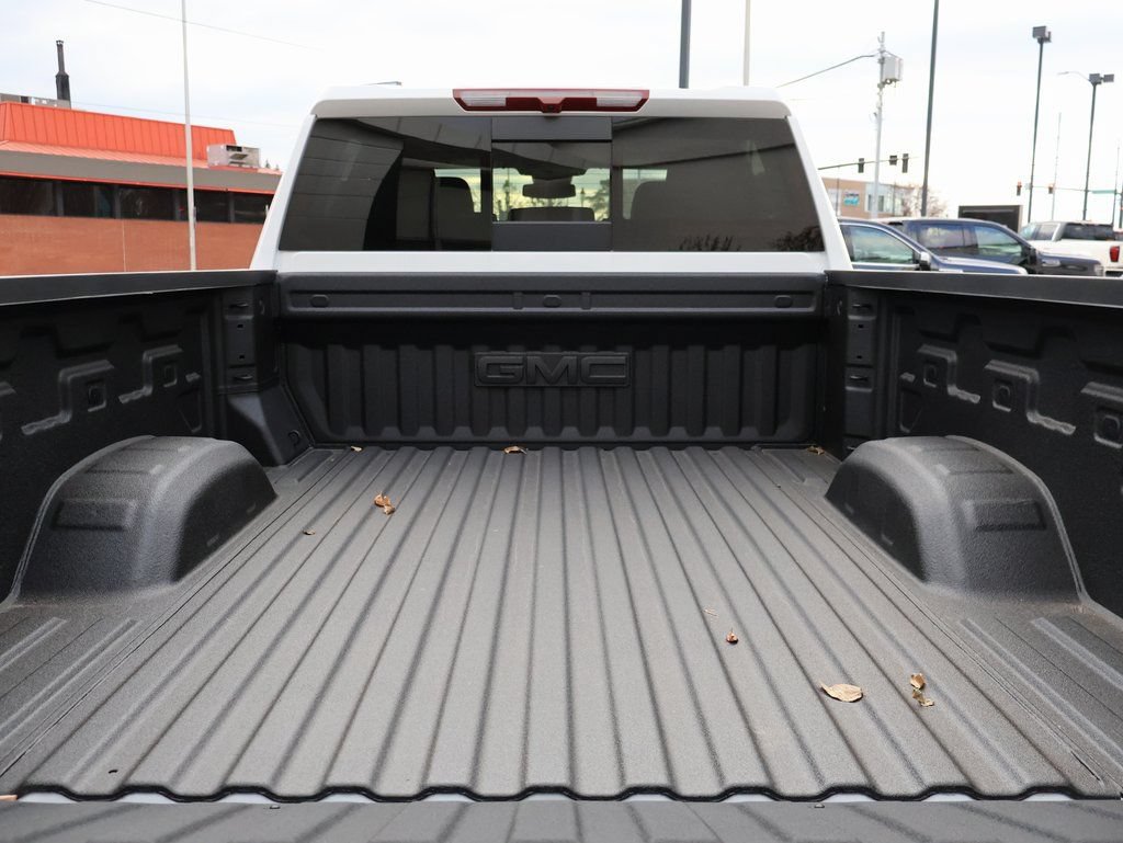 New 2026 GMC Sierra 2500 SLE AWD/4WD image 18