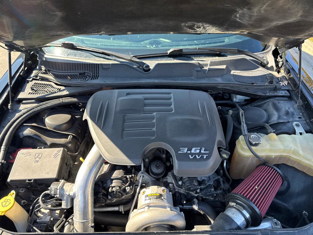 Used 2015 Dodge Challenger SXT Plus w/ Driver Convenience Group RWD image 5