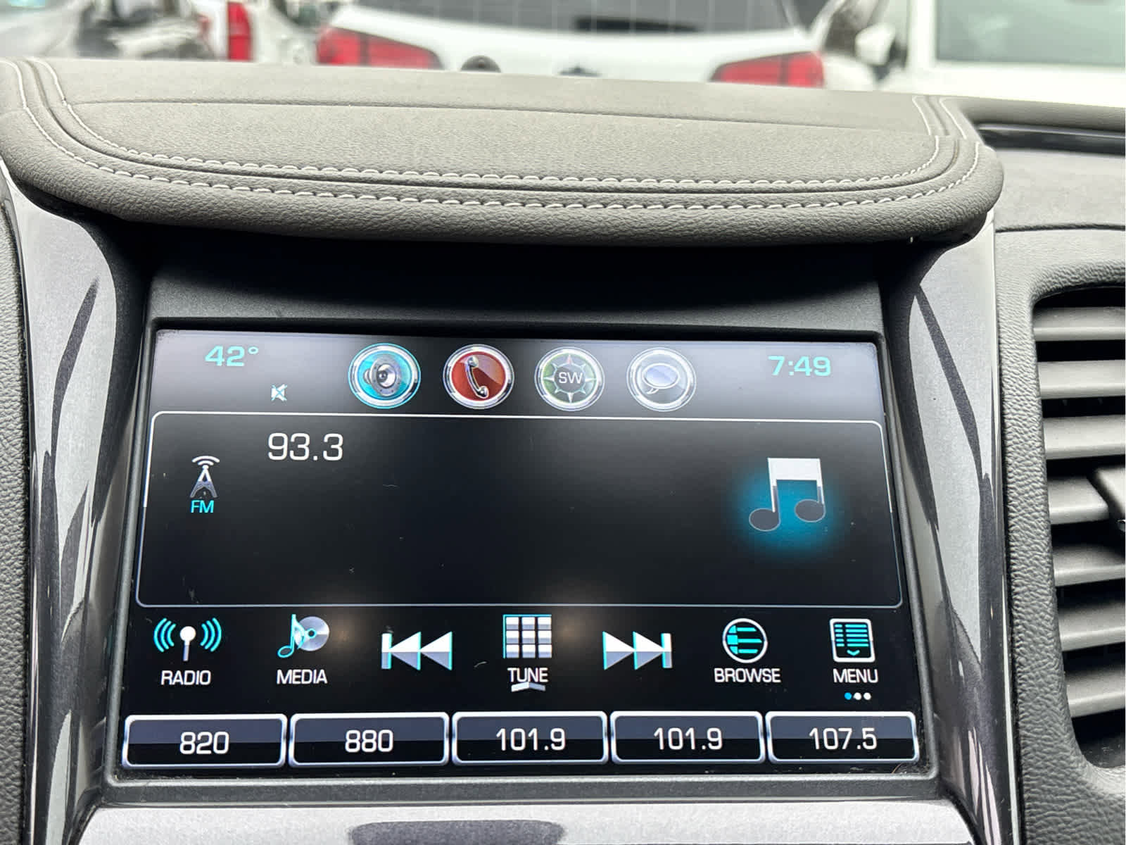 Used 2018 Chevrolet Impala LT image 18