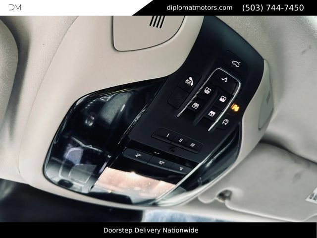 Used 2022 Maserati Levante GT AWD/4WD image 39