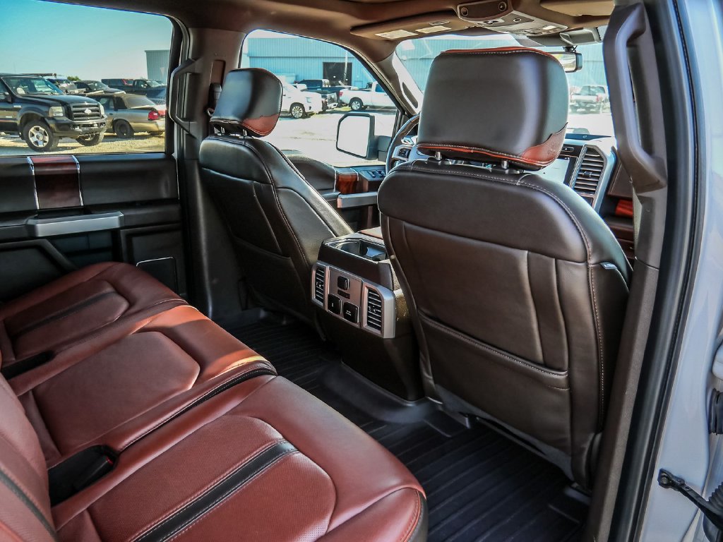 Used 2019 Ford F150 King Ranch w/ Equipment Group 601A Luxury AWD/4WD image 26