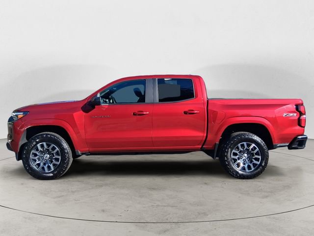 Used 2025 Chevrolet Colorado Z71 w/ Technology Package image 2