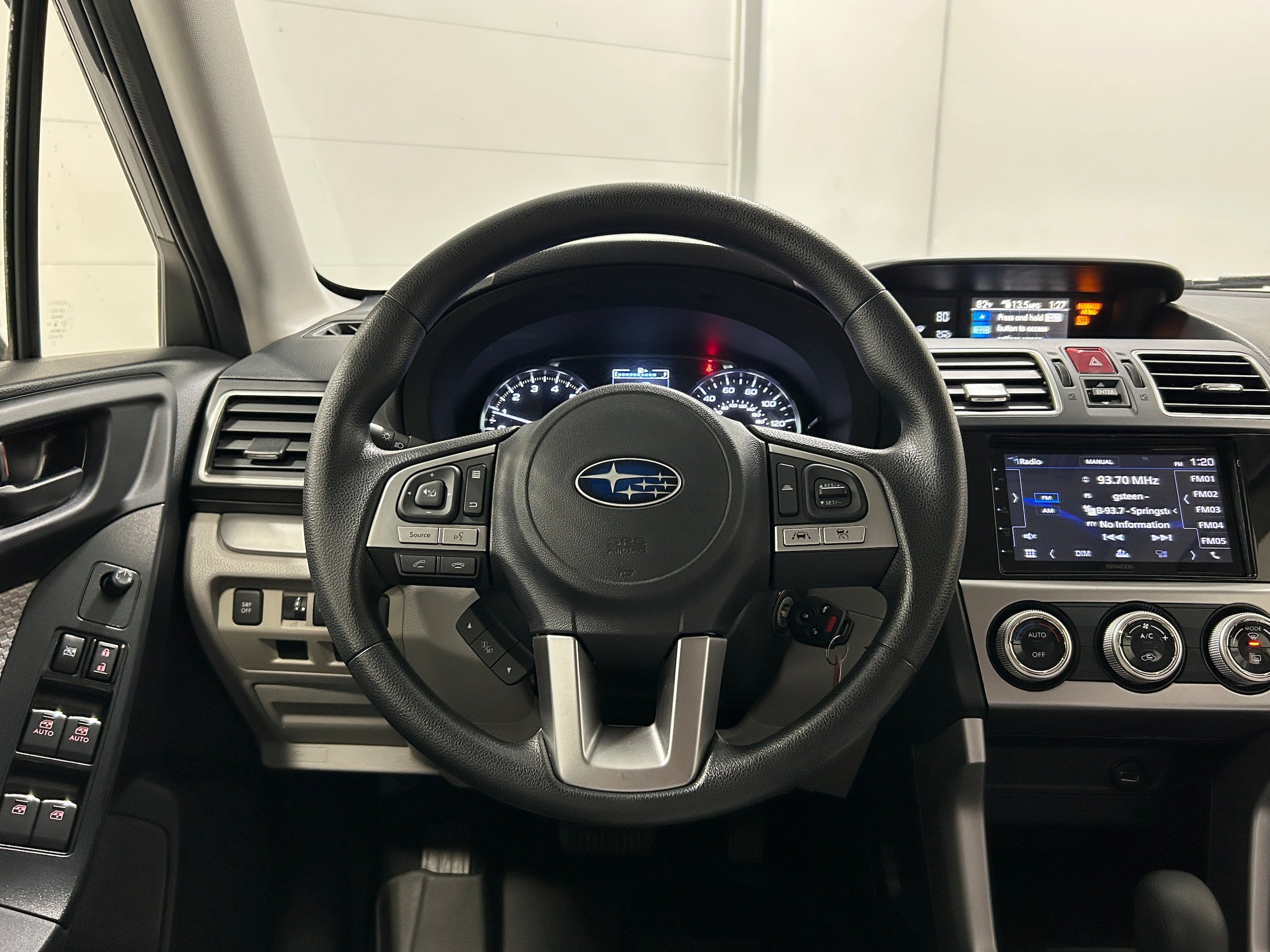 Used 2018 Subaru Forester 2.5i Premium AWD/4WD image 12