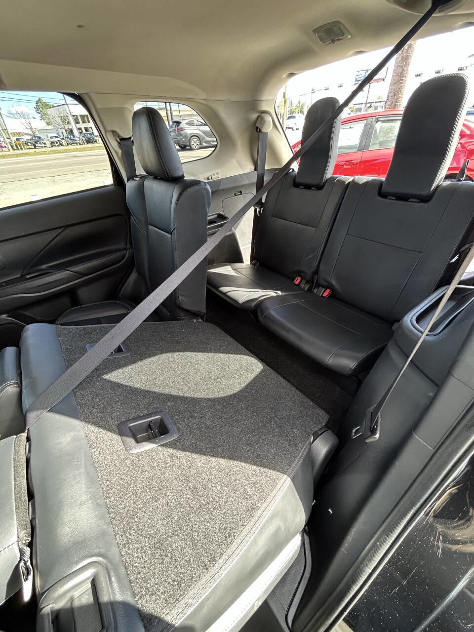 Used 2020 Mitsubishi Outlander SEL image 19