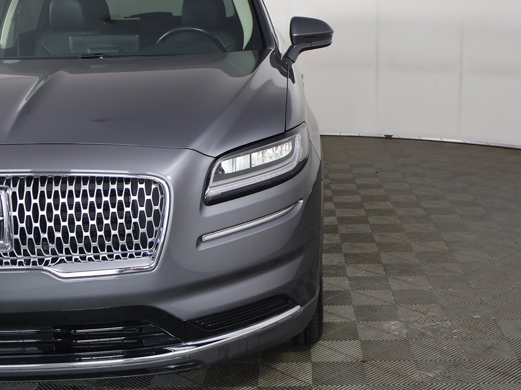 Used 2023 Lincoln Nautilus Reserve AWD/4WD image 18