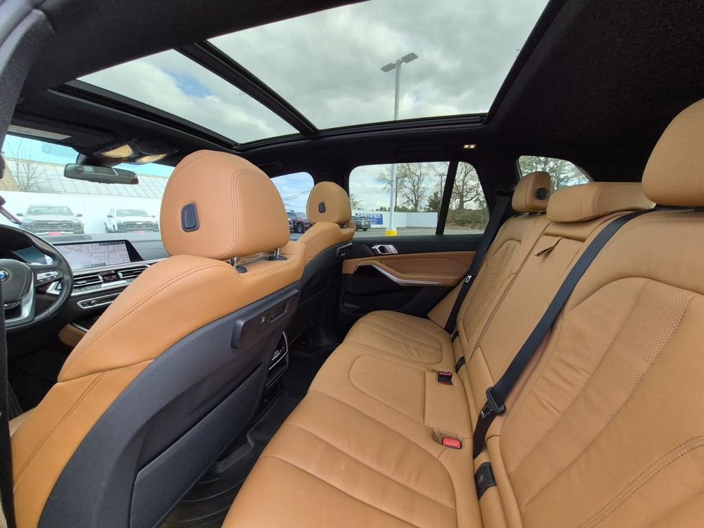 Used 2019 BMW X5 xDrive40i w/ Premium Package 2 image 44