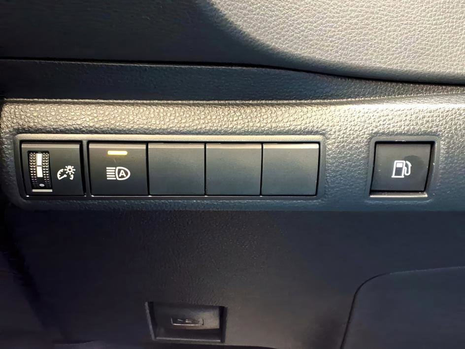 Certified 2024 Toyota Corolla LE image 20