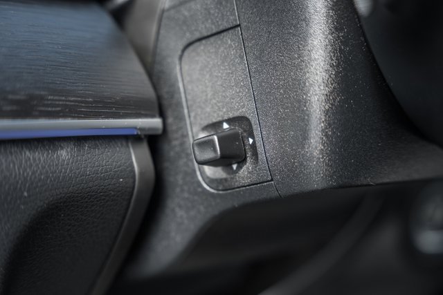 Certified 2025 Mercedes-Benz GLE 450e 4MATIC image 41