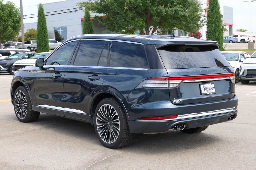 Used 2023 Lincoln Aviator Black Label w/ Class IV Trailer Tow Package AWD/4WD image 5