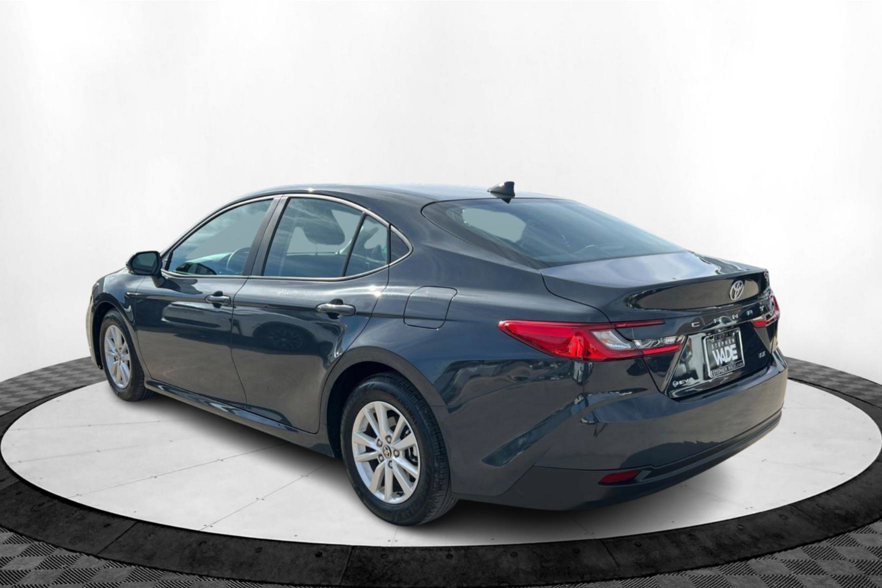 Certified 2025 Toyota Camry LE image 3