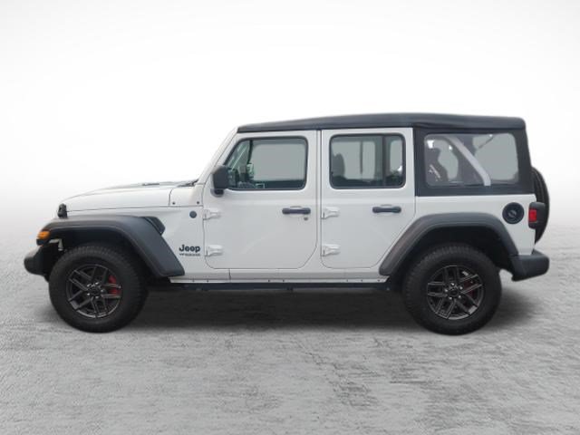 Used 2022 Jeep Wrangler Unlimited Sport AWD/4WD image 8